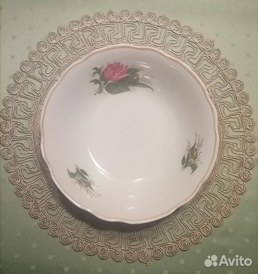 Салатник Дулево фарфор