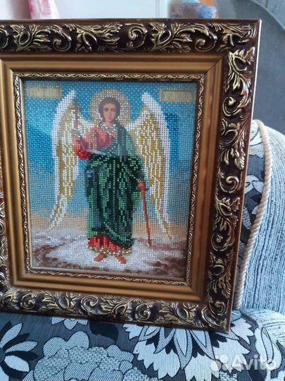 Икона, вышитая бисером, размер 23х30