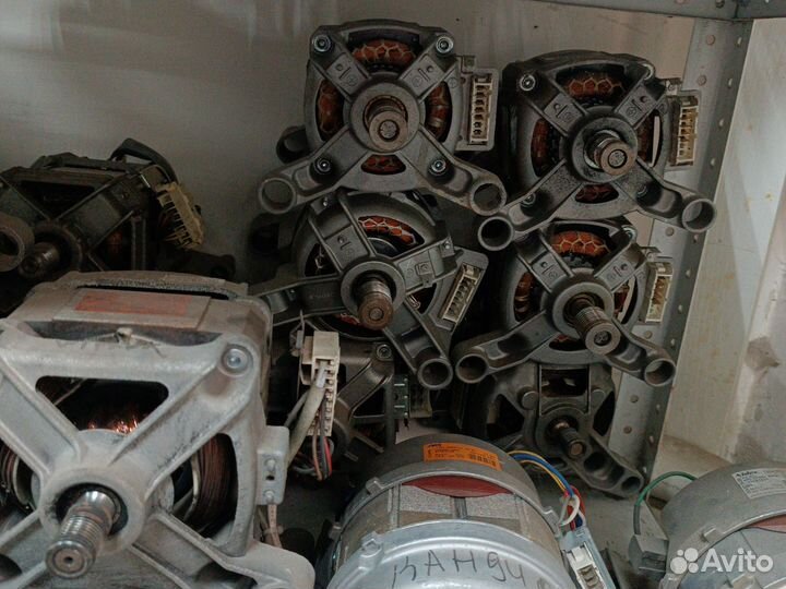 Двигатель на стиральную машину