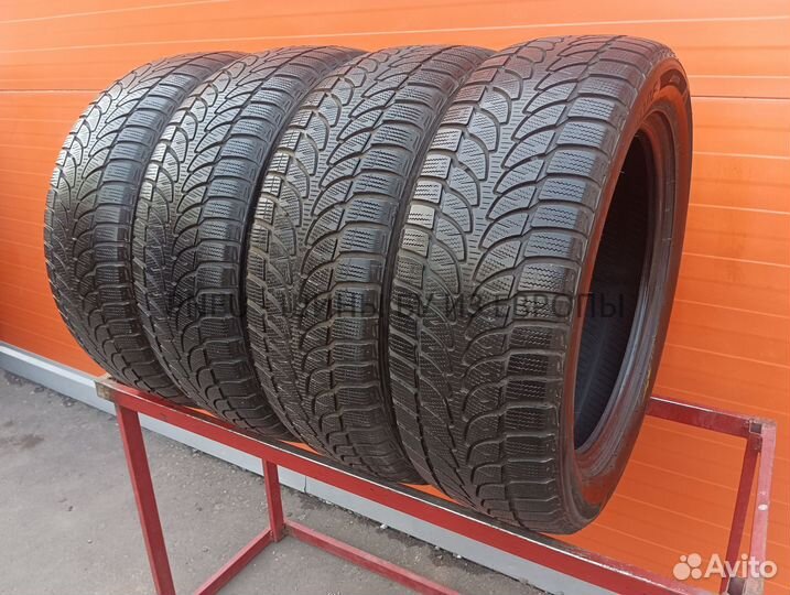 Bridgestone Blizzak LM-80 Evo 235/55 R19 99T