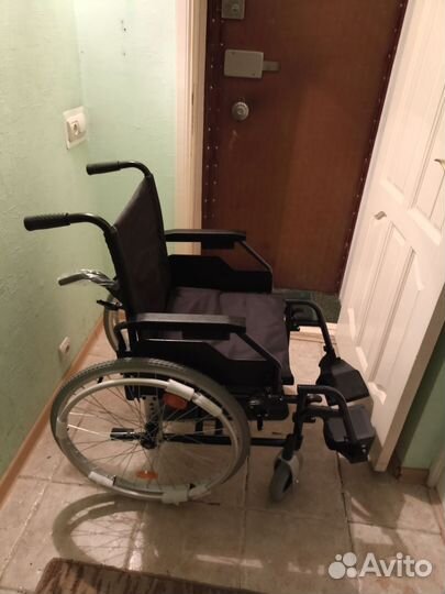 Коляска инвалидная