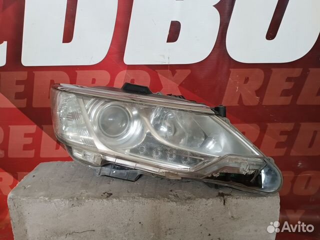Фара передняя правая Toyota Camry v55 8114533891