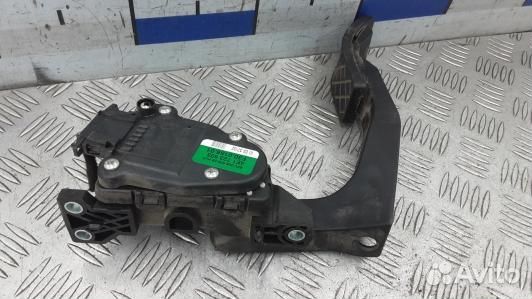 Педаль газа audi A8 D3 (GSE09NW01)