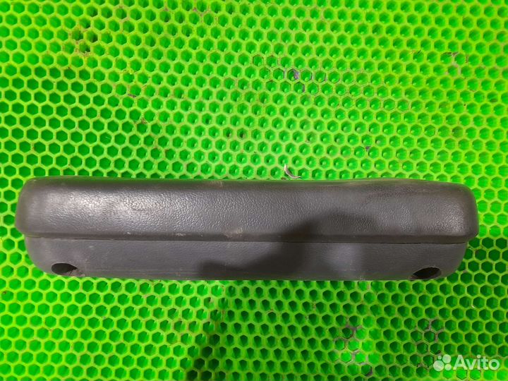 Подлокотник задней левой двери Део Нексия Daewoo