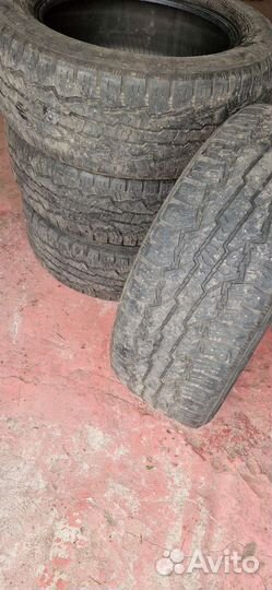 Nokian Tyres R-Truck Steer 275/55 R20