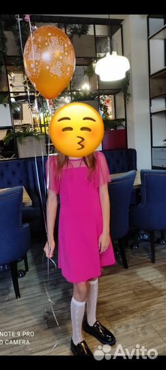 Платье нарядное 8-10 лет 140 см