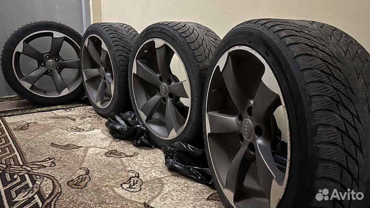 Диски Audi Rotor R18 с резиной