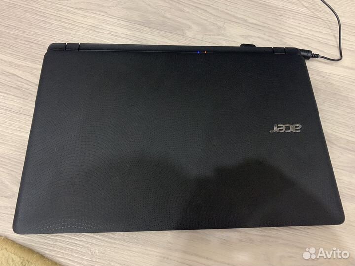 Aspire ES1-523 ноутбук