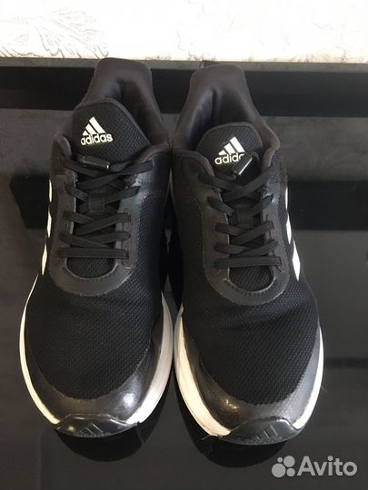 Кроссовки adidas на мальчика, размер 38-39