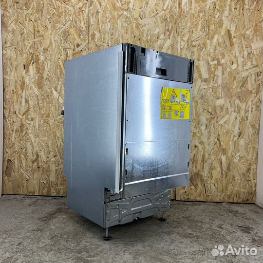 Посудомоечная машинка Electrolux