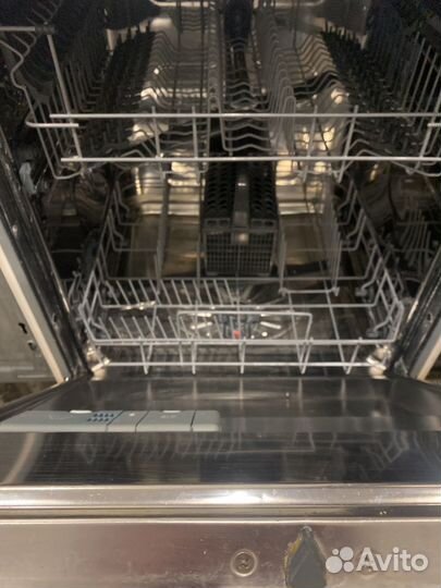 Посудомоечная машина Electrolux 60