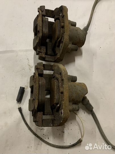 Передний тормозной суппорт BMW E39 E38 E83 E53