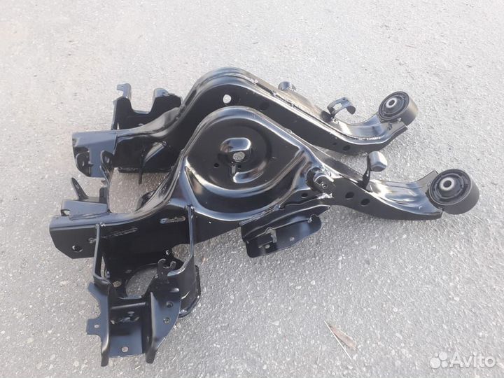 Задний продольный рычаг nissan Qashqai J10