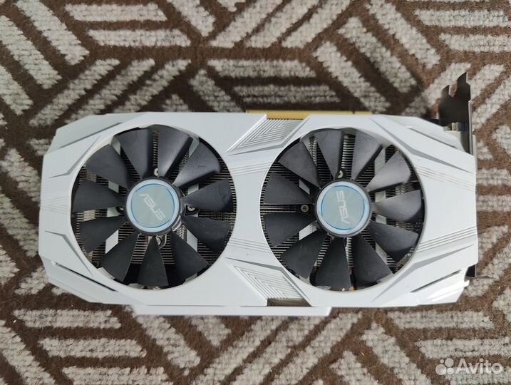 Asus GTX 1070 dual OC 8GB