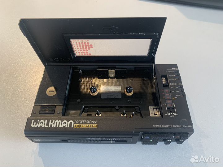 Кассетный плеер Sony Walkman WM D6C Professional