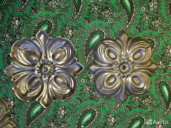 Металлические декоративные накладки