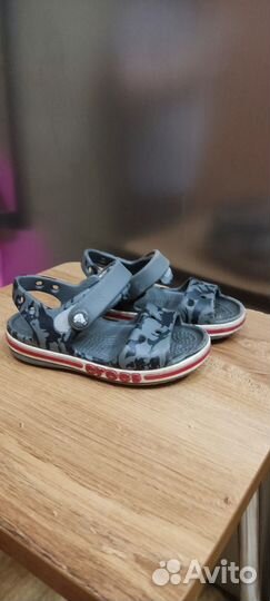 Сандалии Crocs c6