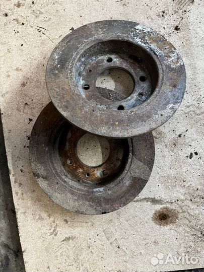 Задний тормозной диск левый правый Tiburon RD 1