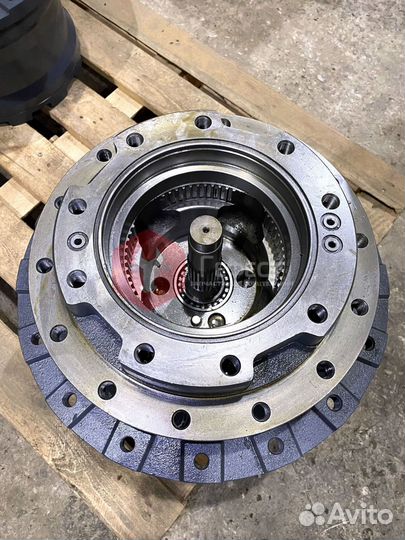 Бортовой редуктор Hitachi EX120-5Z 9150030