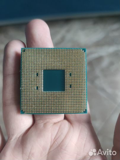 Amd ryzen 7 2700x (8 ядер 16 потоков)
