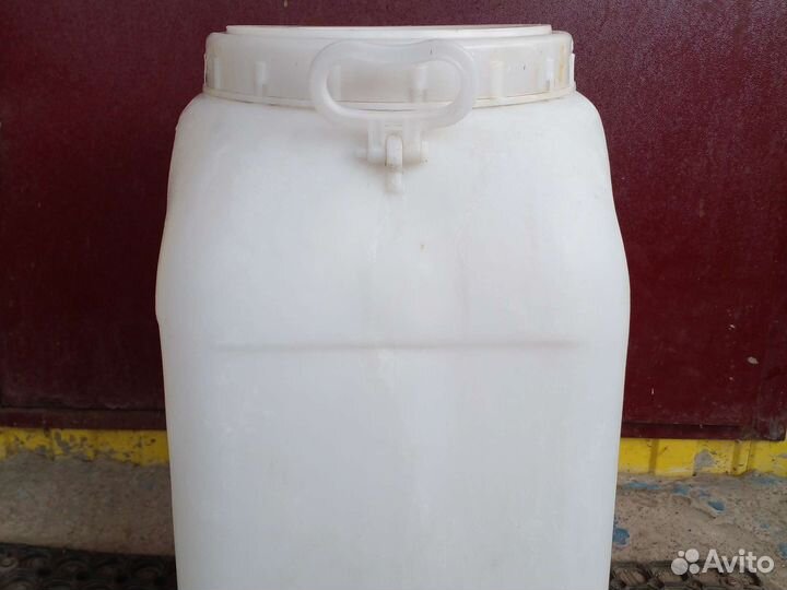 Бочки пластиковые