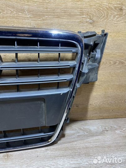 Решетка радиатора Audi A4 B8 дорест Арт. 130450