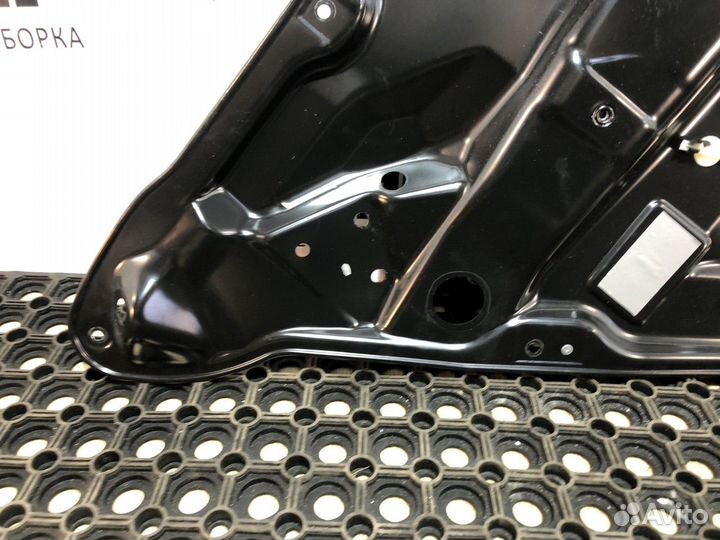 Стеклоподъемник электрический задний левый L