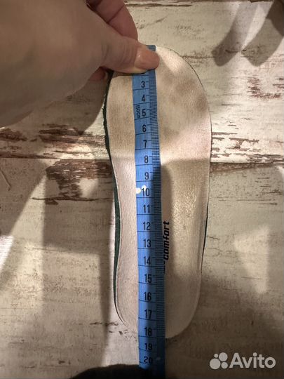 Кроссовки для девочки 28 размер