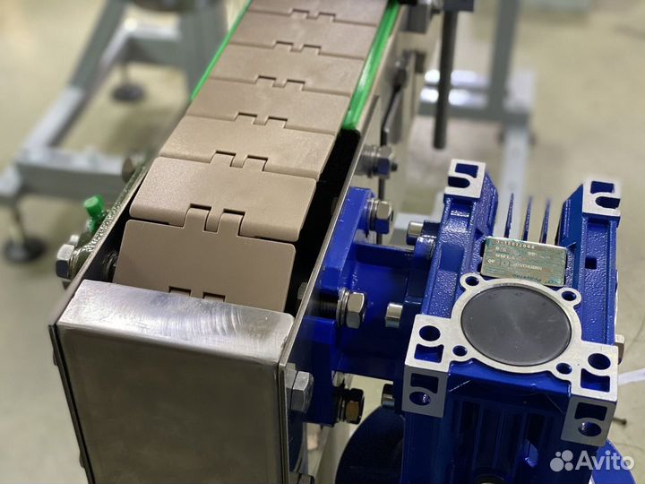 Транспортировочный конвейер / транспортер