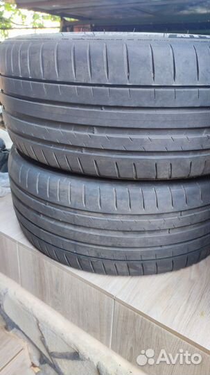 Michelin Pilot Sport 4 225/45 R17 94Y