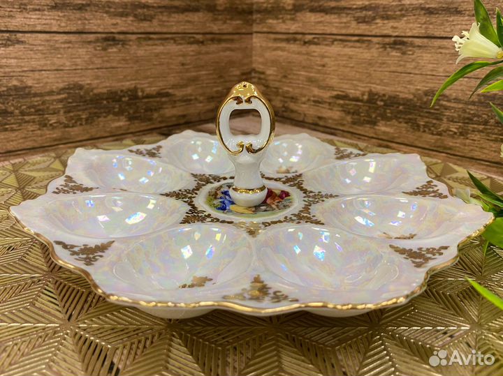 Поднос для яиц с ручкой 