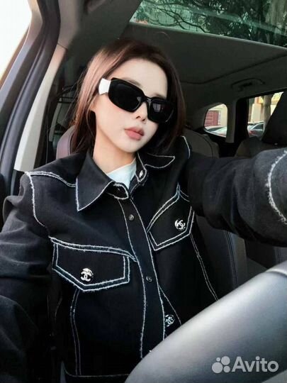 Джинсовая рубашка Chanel