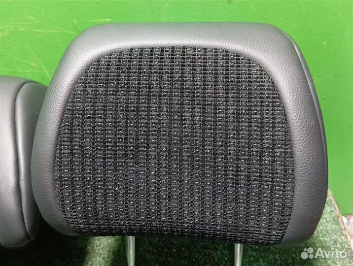 Подголовники задние Citroen C5 2009