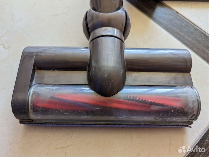 Пылесос Dyson dc62