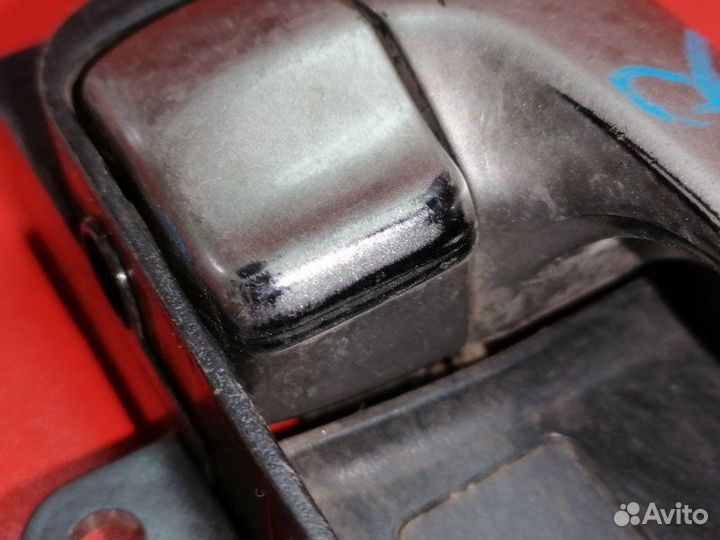 Ручка двери внутренняя правая Nissan Skyline V35