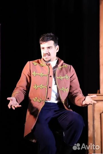 Пошив сценических,танцевальных,костюмов