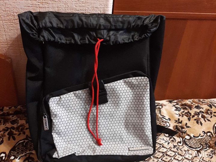 Школьный рюкзак