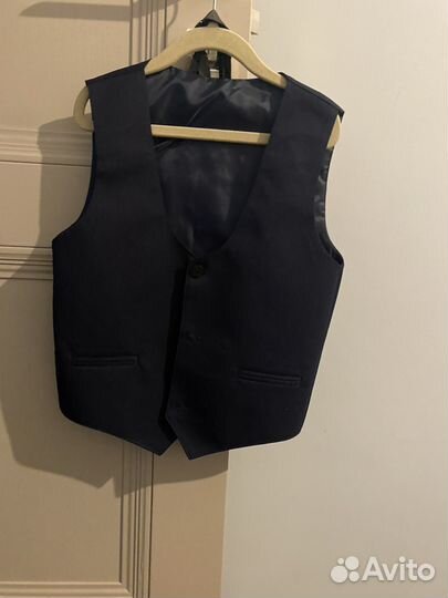 Костюм школьный