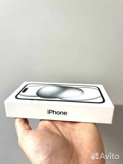 iPhone 15, 128 ГБ