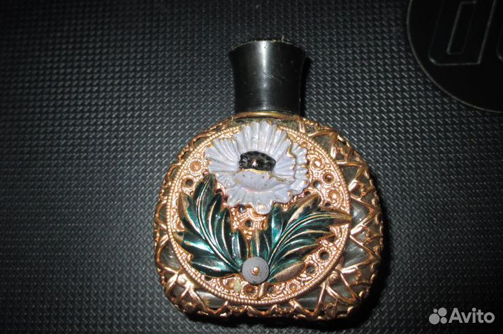Бутылочка из под духов чехия 60 г