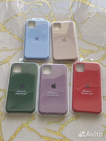 Чехол на iPhone 11