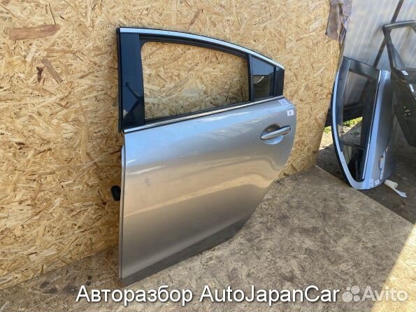 Задняя левая дверь Мазда 6 джи джей