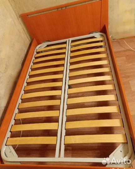 Кровать с матрасом 120 х 200 бу