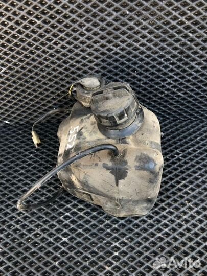 Бензобак на скутер Suzuki Lets 50