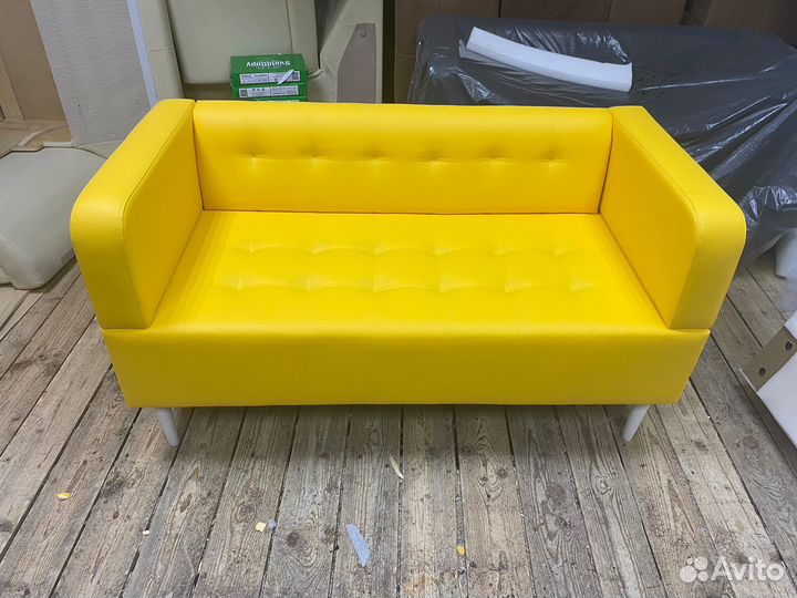 Офисный диван