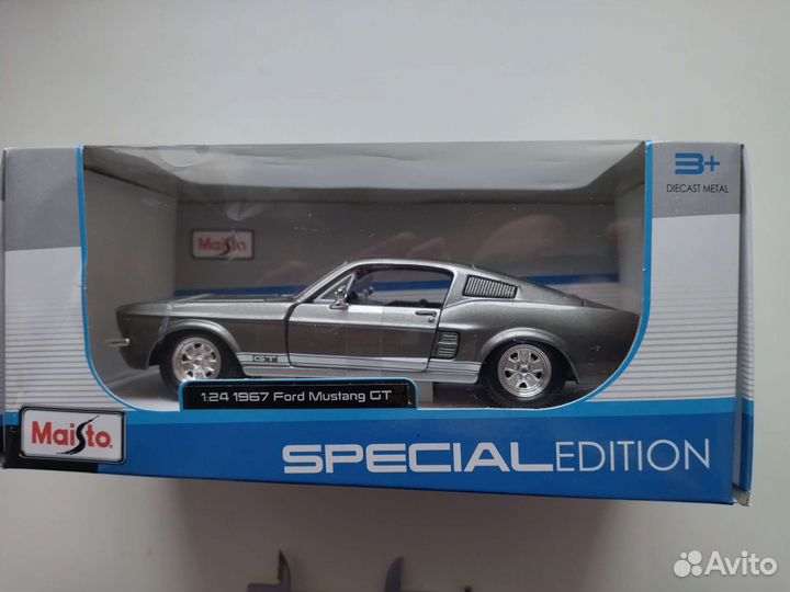 Модель автомобиля 1967 Ford Mustang GT 1:24 Новый