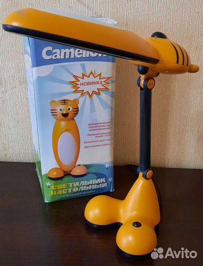 Светильник настольный