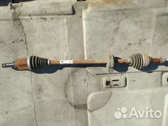 Привод передний правый Nissan Almera 2018 г