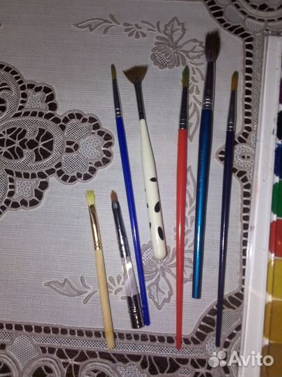 Кисточки художественные