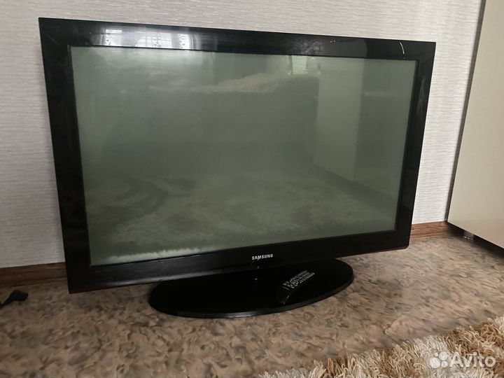 Продам телевизор